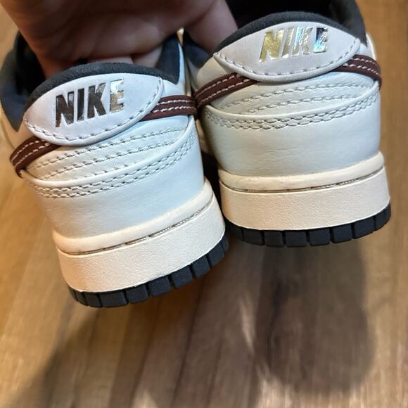 Nike Dunk Low Dark Pony Soft Pearl main image 8